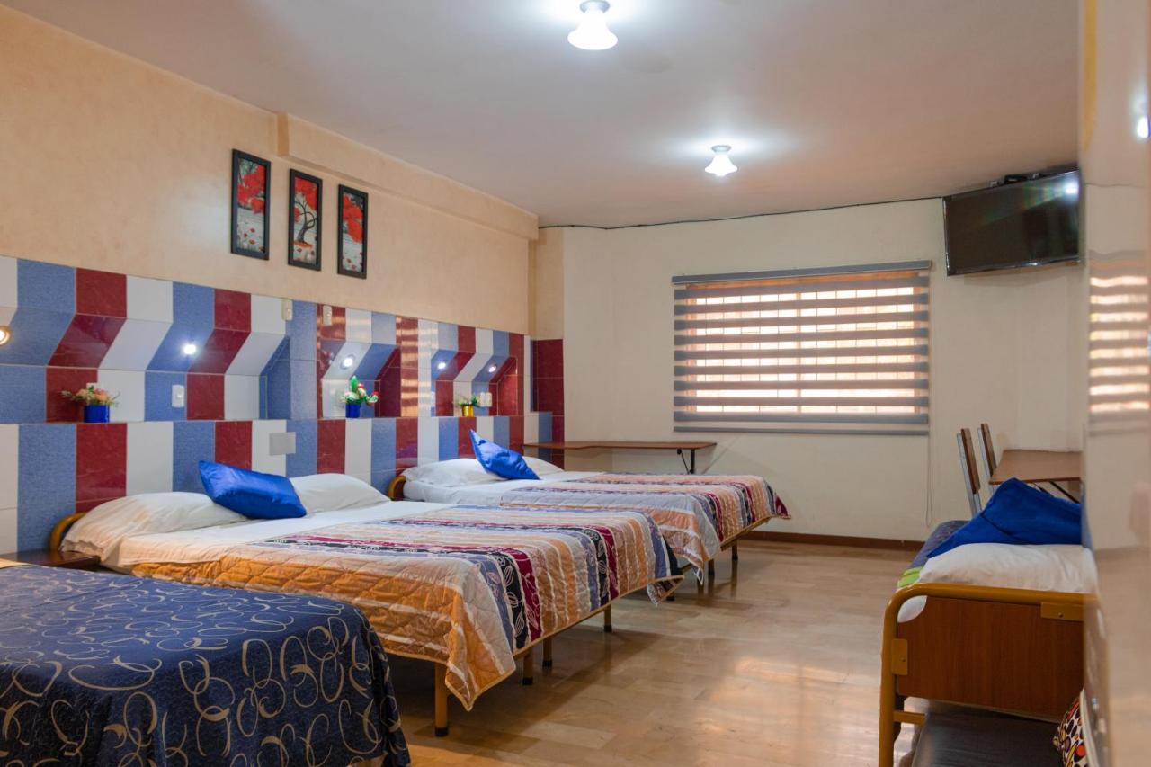 Hotel Livingston *